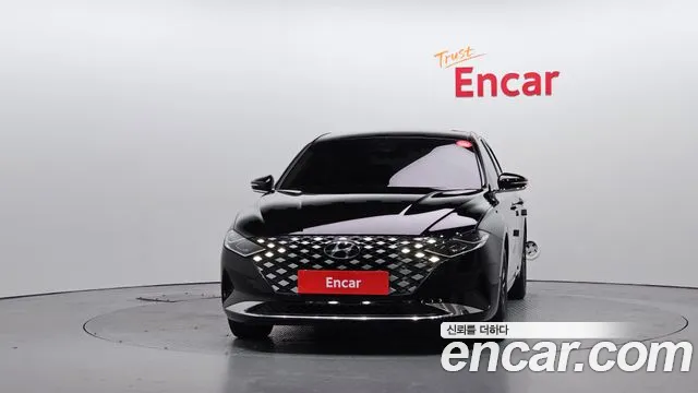 Hyundai Grandeur Новый Grandeur IG 3.0 LPi (Для проката) — Фото автомобиля 3