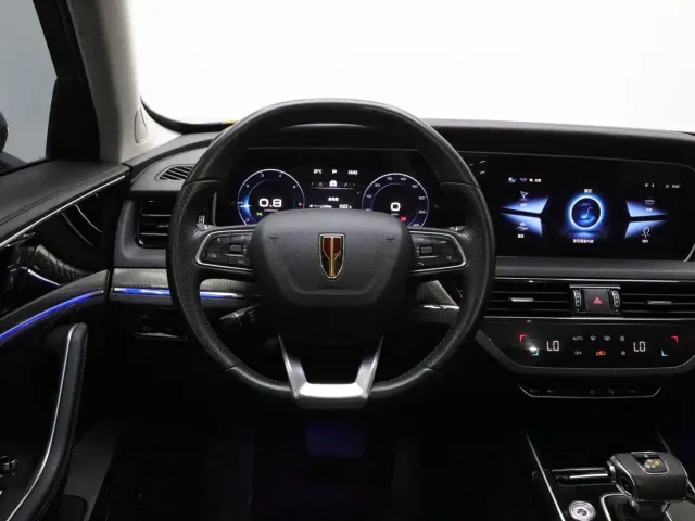 Hongqi HS5 — Фото автомобиля 17