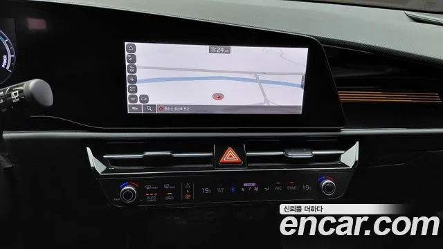 Kia Niro The All New Niro Prestige — Фото автомобиля 12