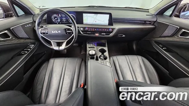 Kia K8 — Фото автомобиля 10