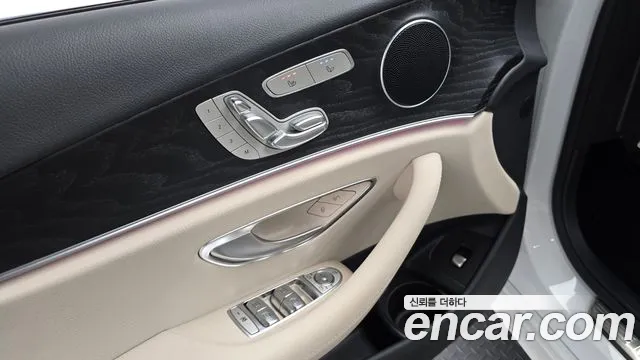 Mercedes-Benz E-Class W213 — Фото автомобиля 18