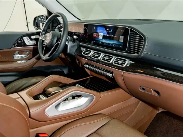 Mercedes-Benz GLE-Class — Фото автомобиля 22