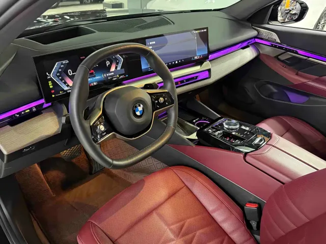 BMW 5 Series — Фото автомобиля 9