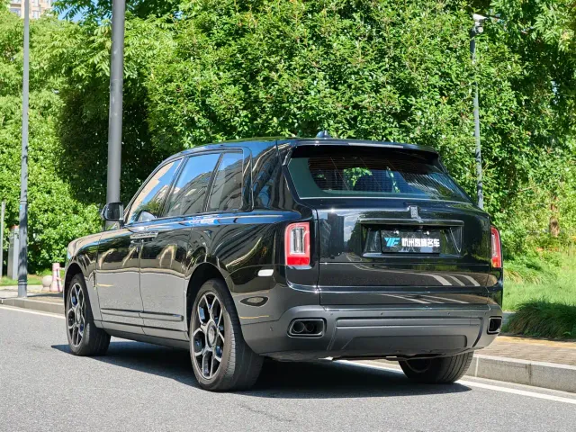 Rolls-Royce Cullinan — Фото автомобиля 7