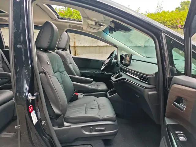 Honda Odyssey — Фото автомобиля 8