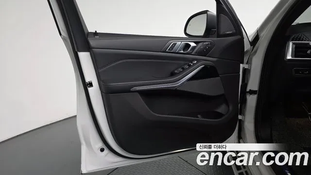BMW X7 G07 — Фото автомобиля 13