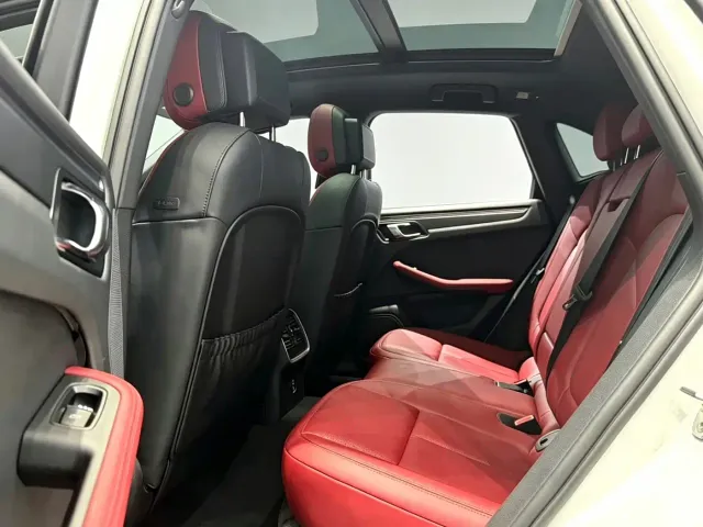 Porsche Macan — Фото автомобиля 8