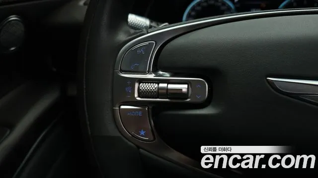 Genesis GV80 — Фото автомобиля 29