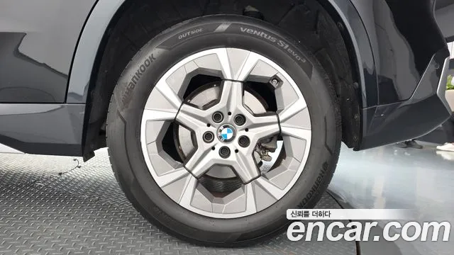 BMW X1 U11 — Фото автомобиля 6