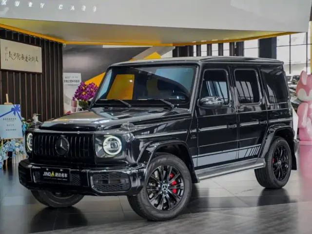 Фотография автомобиля — Mercedes-Benz G-Class