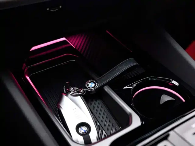 BMW 5 Series — Фото автомобиля 24