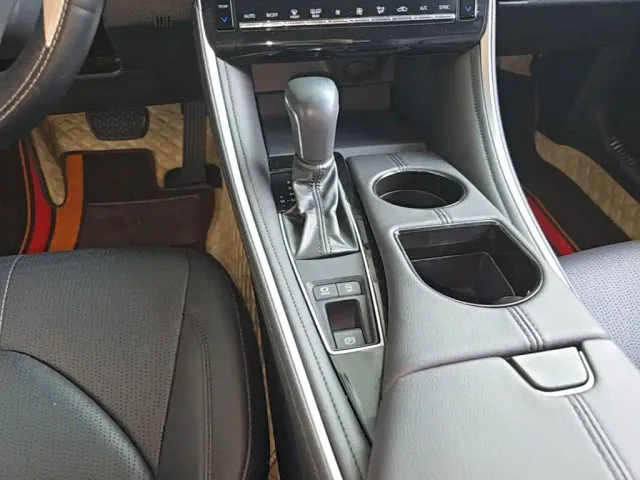 Toyota Avalon — Фото автомобиля 13