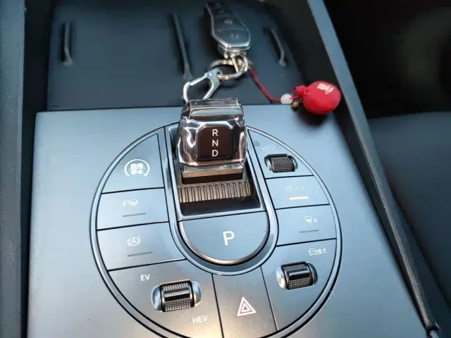 BYD Seal 06 — Фото автомобиля 13