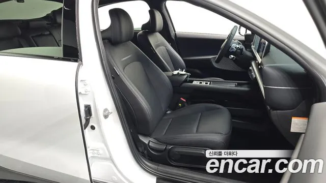 Hyundai Ioniq 6 — Фото автомобиля 12