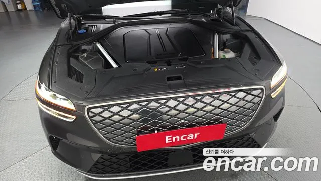 Genesis GV70 Electrified GV70 — Фото автомобиля 6