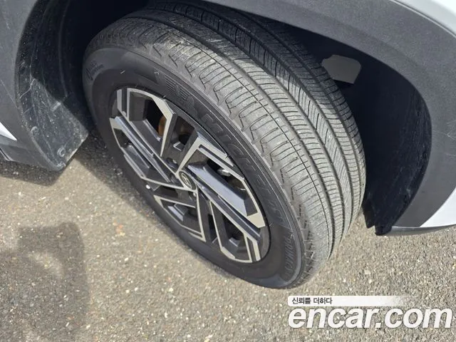Hyundai Tucson Бензин 1.6 турбо 2WD — Фото автомобиля 5