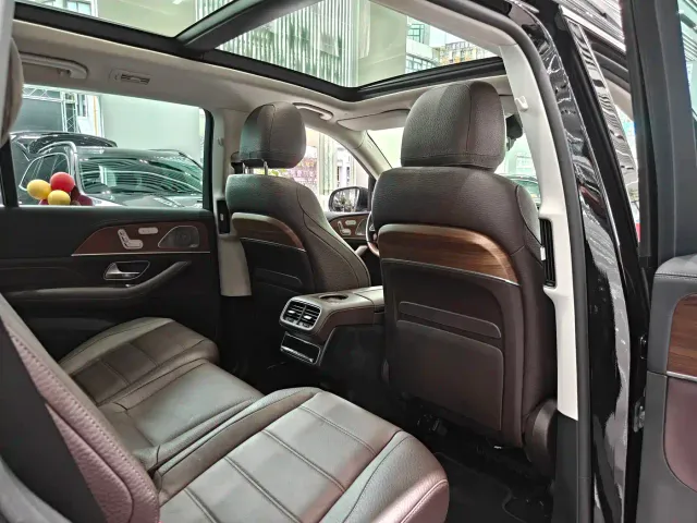 Mercedes-Benz GLS-Class — Фото автомобиля 17