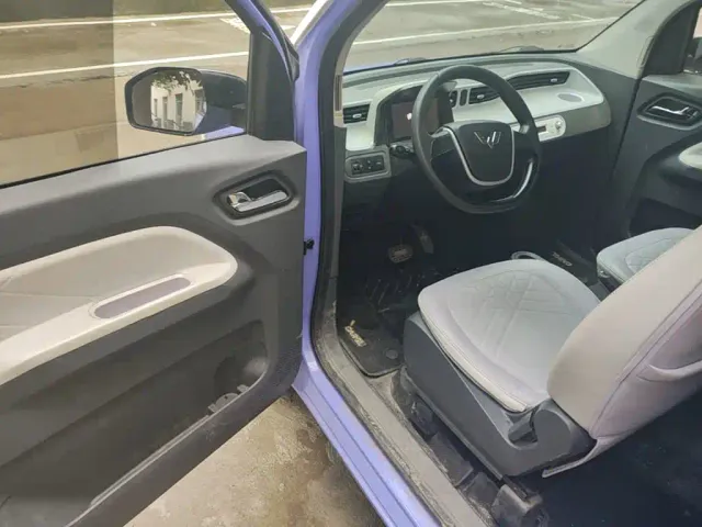 Wuling Hongguang Mini EV — Фото автомобиля 15