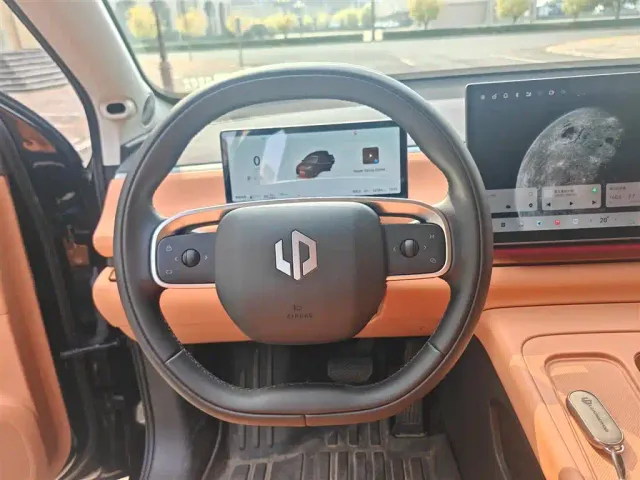 Leapmotor C16 — Фото автомобиля 12