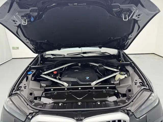 BMW X5 — Фото автомобиля 13