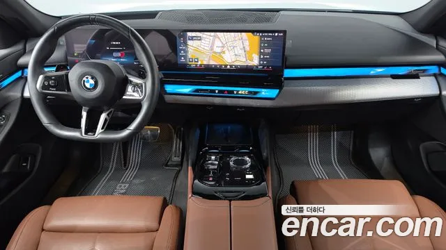 BMW 5 Series G60 — Фото автомобиля 7