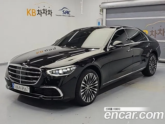 Фотография автомобиля — Mercedes-Benz S-Class W223