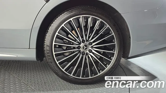 Mercedes-Benz E-Class W214 — Фото автомобиля 6
