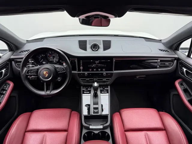 Porsche Macan — Фото автомобиля 3