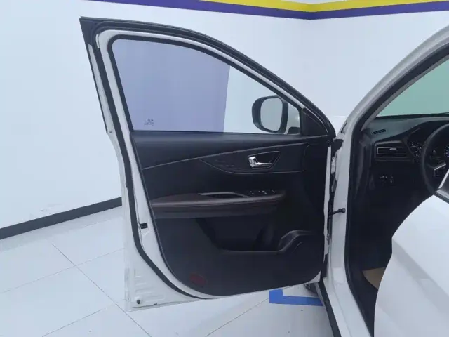 DFSK Fengguang S560 — Фото автомобиля 7
