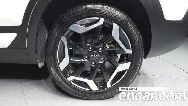 Kia Seltos New — Фото автомобиля 6