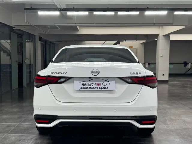Nissan Sylphy — Фото автомобиля 6
