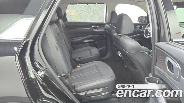 Kia Sorento Новый Sorento 4 поколение Дизель 2.2 2WD — Фото автомобиля 12