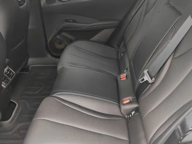 BYD Seal 06 — Фото автомобиля 3