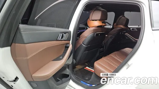 BMW X6 G06 — Фото автомобиля 16