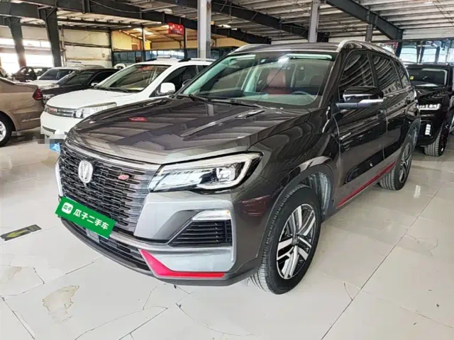 Фотография автомобиля — Changan CS75