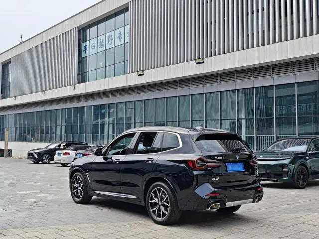 BMW X3 — Фото автомобиля 15