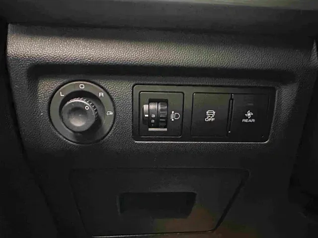 Wuling Jiachen — Фото автомобиля 14
