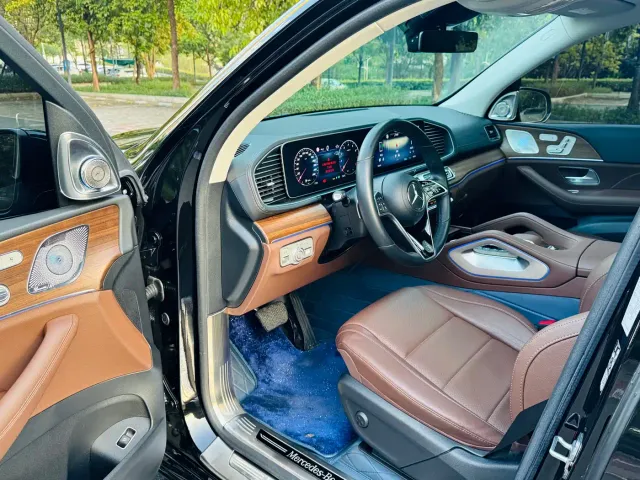 Mercedes-Benz GLE-Class — Фото автомобиля 9