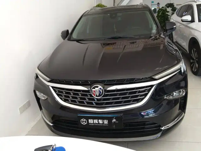 Buick Enclave — Фото автомобиля 2