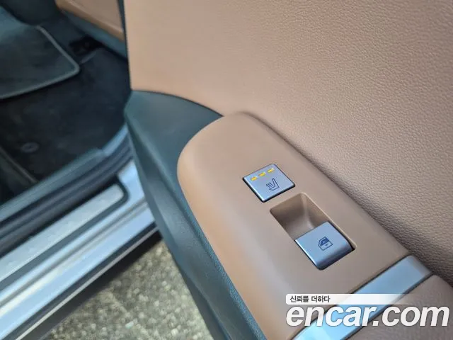 Hyundai Grandeur GN7 — Фото автомобиля 19