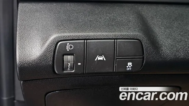 Hyundai Avante — Фото автомобиля 13