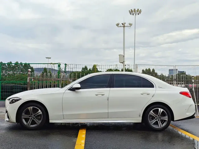 Mercedes-Benz C-Class — Фото автомобиля 5