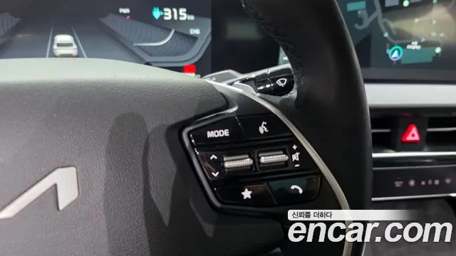 Kia EV6 — Фото автомобиля 27