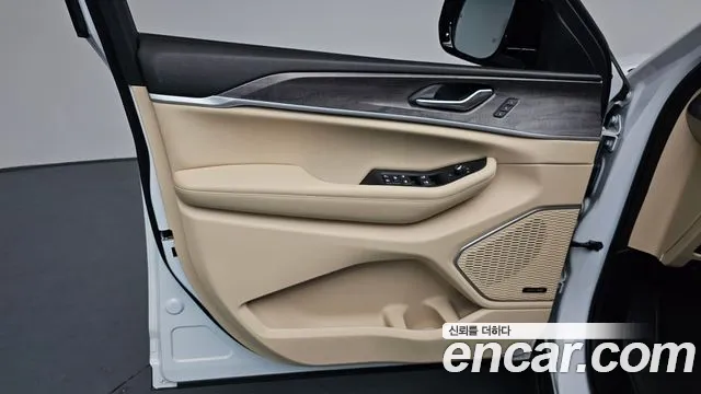 Jeep Cherokee — Фото автомобиля 21