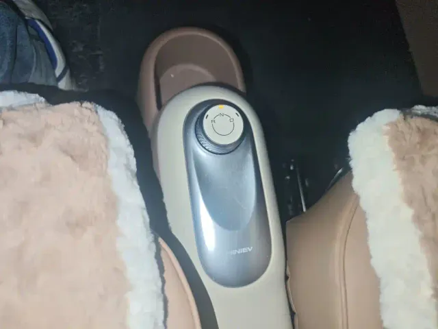 Wuling Hongguang Mini EV — Фото автомобиля 10