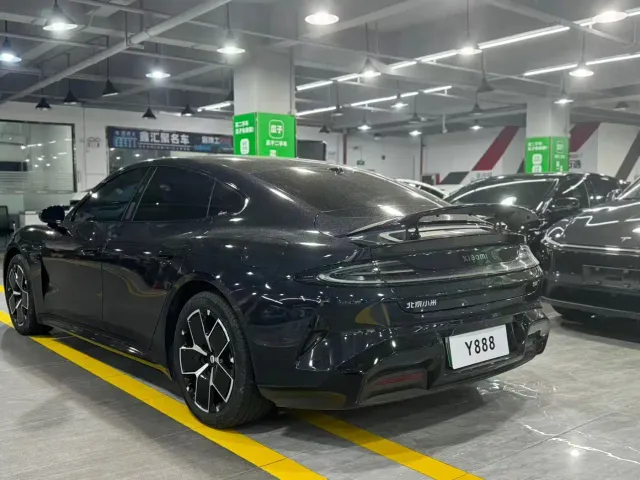 Xiaomi SU7 — Фото автомобиля 8