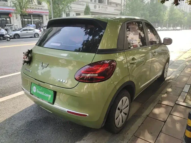 Wuling Bingo — Фото автомобиля 6