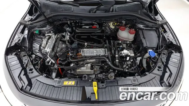 Mercedes-Benz EQA — Фото автомобиля 6