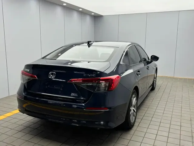 Honda Civic — Фото автомобиля 6