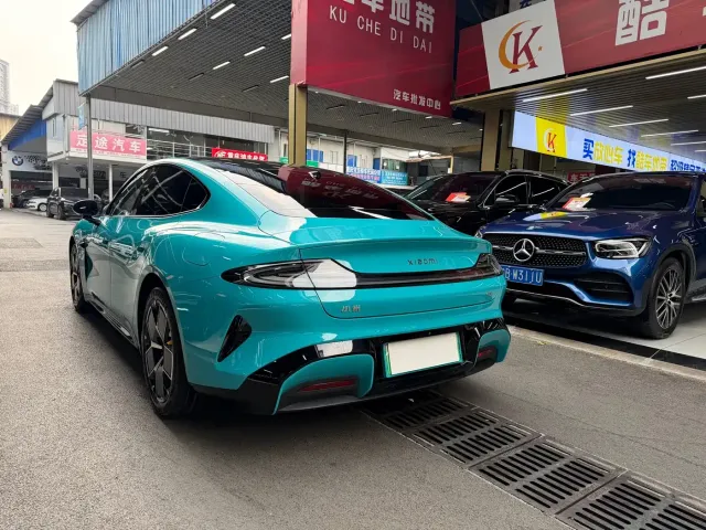 Xiaomi SU7 — Фото автомобиля 5